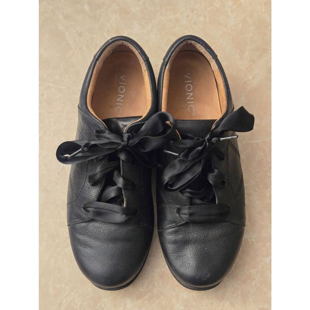 Vionic Lindsey Womens Size 7.5 Tie-up Black Sneaker